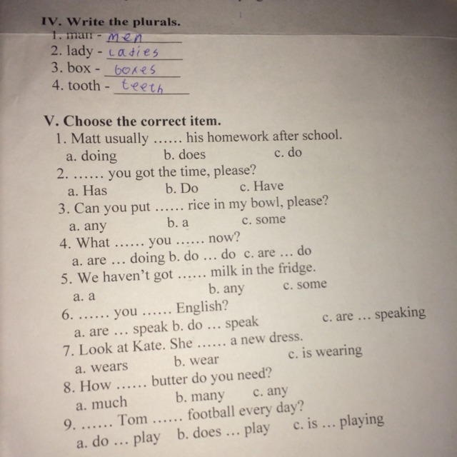 Write out the correct item. Matt usually his homework after School тесты ответы. Choose the correct item 9 класс ответы. Choose the correct item Mary to School every Day ответы go dont go goes. Choose the correct item English spoken in is.